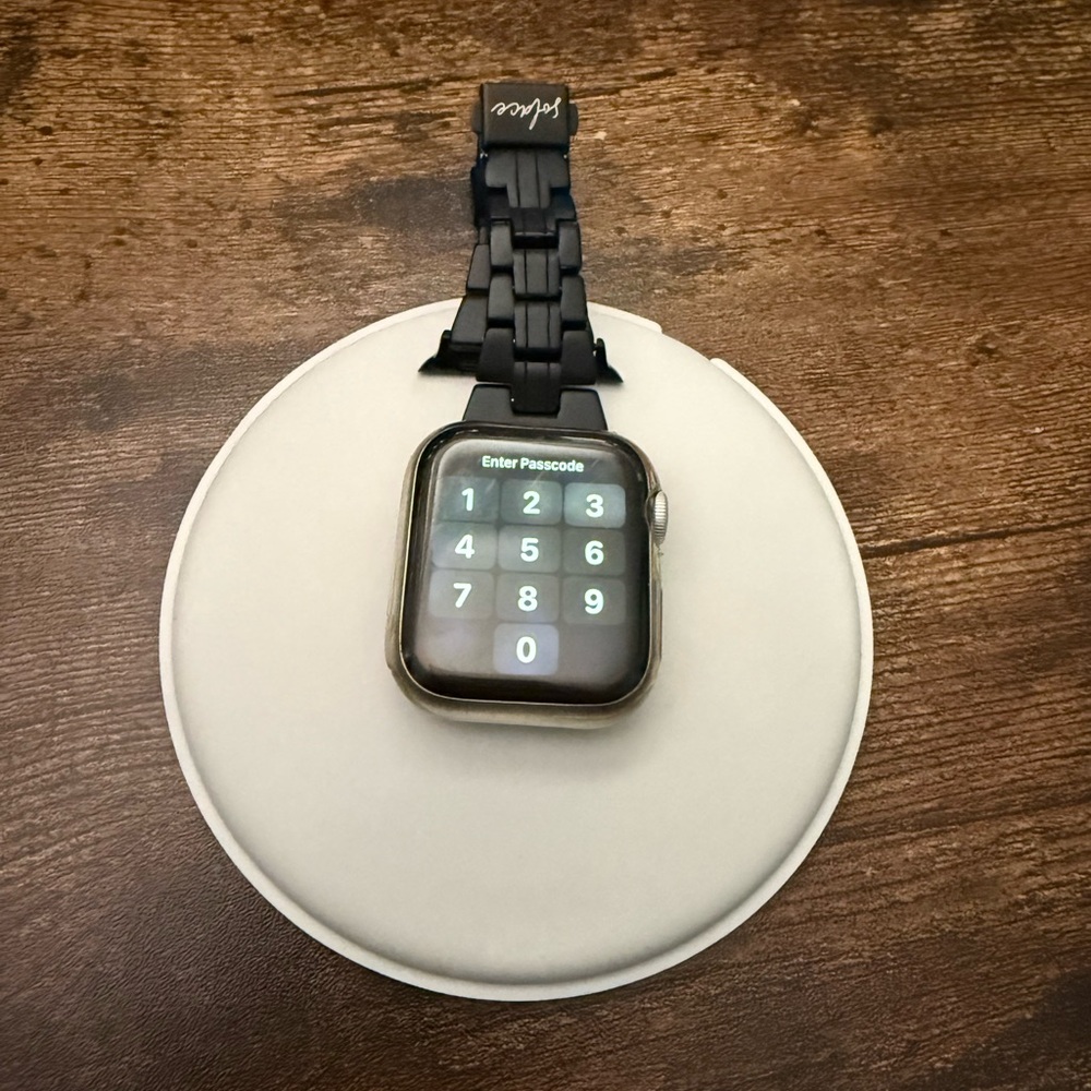 Apple Watch Magnetic Charging Dock